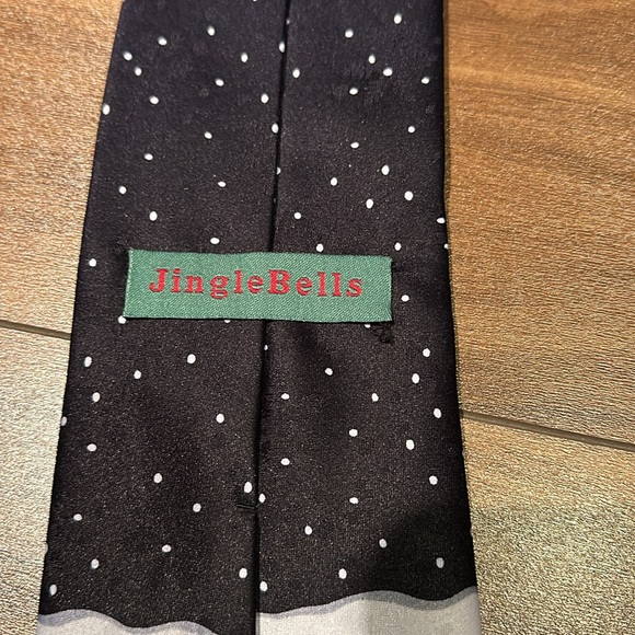 Melted Frosty novelty necktie. - Picture 4 of 6